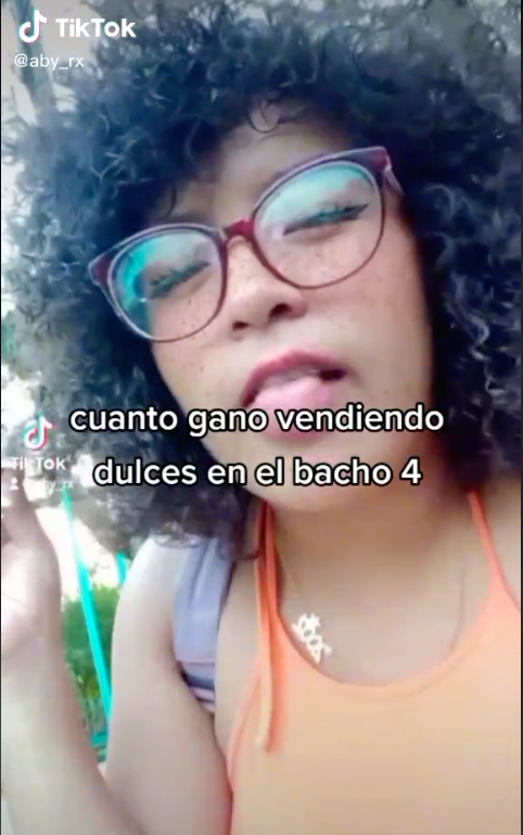 Joven revela cuánto gana vendiendo dulces en su escuela y las cosas salen mal