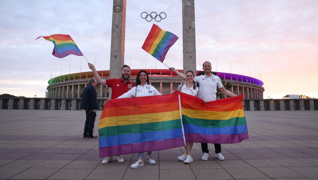 Las banderas arcoíris podrían confiscarse en Qatar 2022 "para proteger a los fans"
