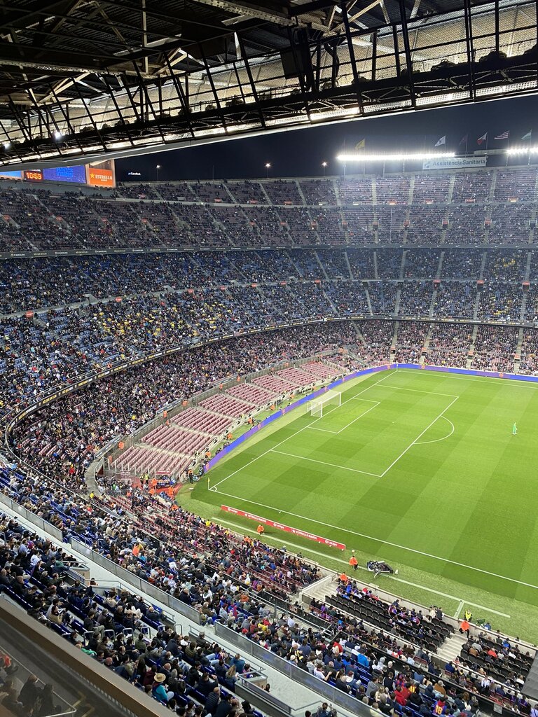 "Barça sí, Laporta no": Las protestas en el Camp Nou y la derrota del Barcelona vs Cádiz