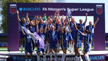En imágenes: Los festejos del Chelsea por el tricampeonato en la Women's Super League