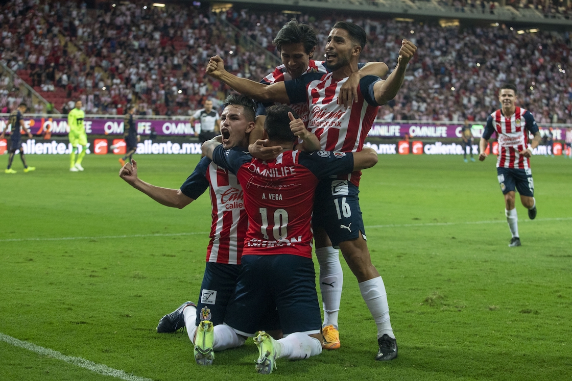 chivas liga mx vs pumas