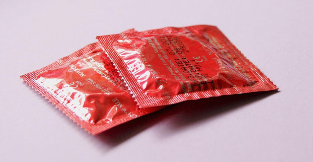 condones-pareja-sexual-proteccion