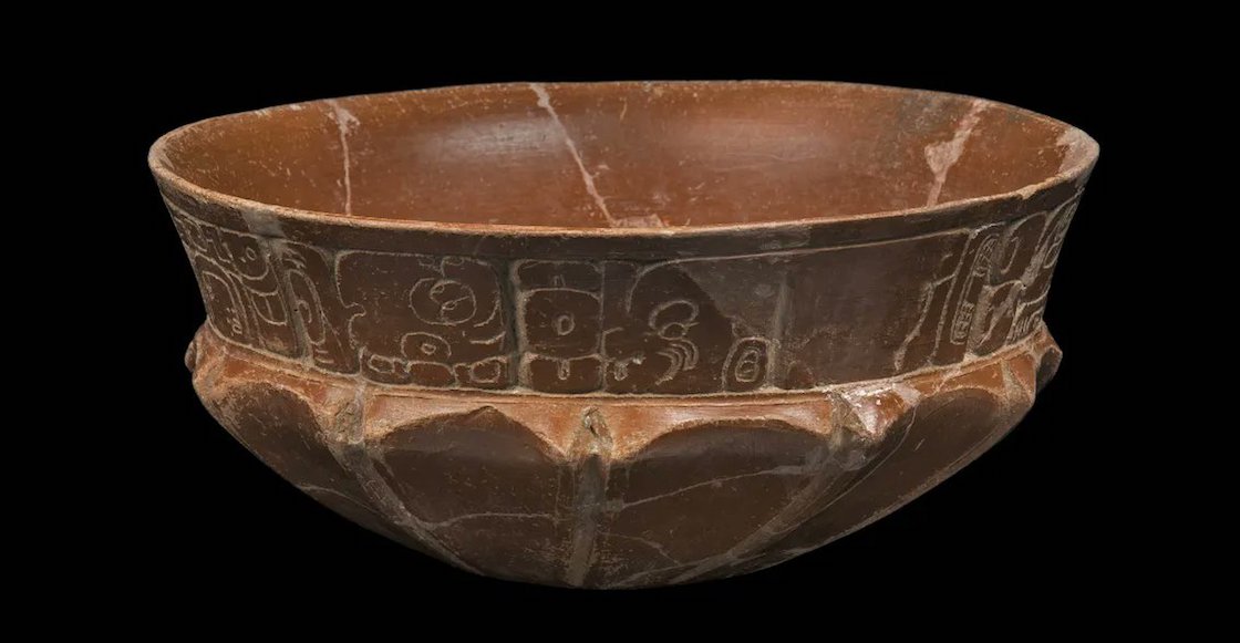 jeroglificos-vasija-tren-maya-inah