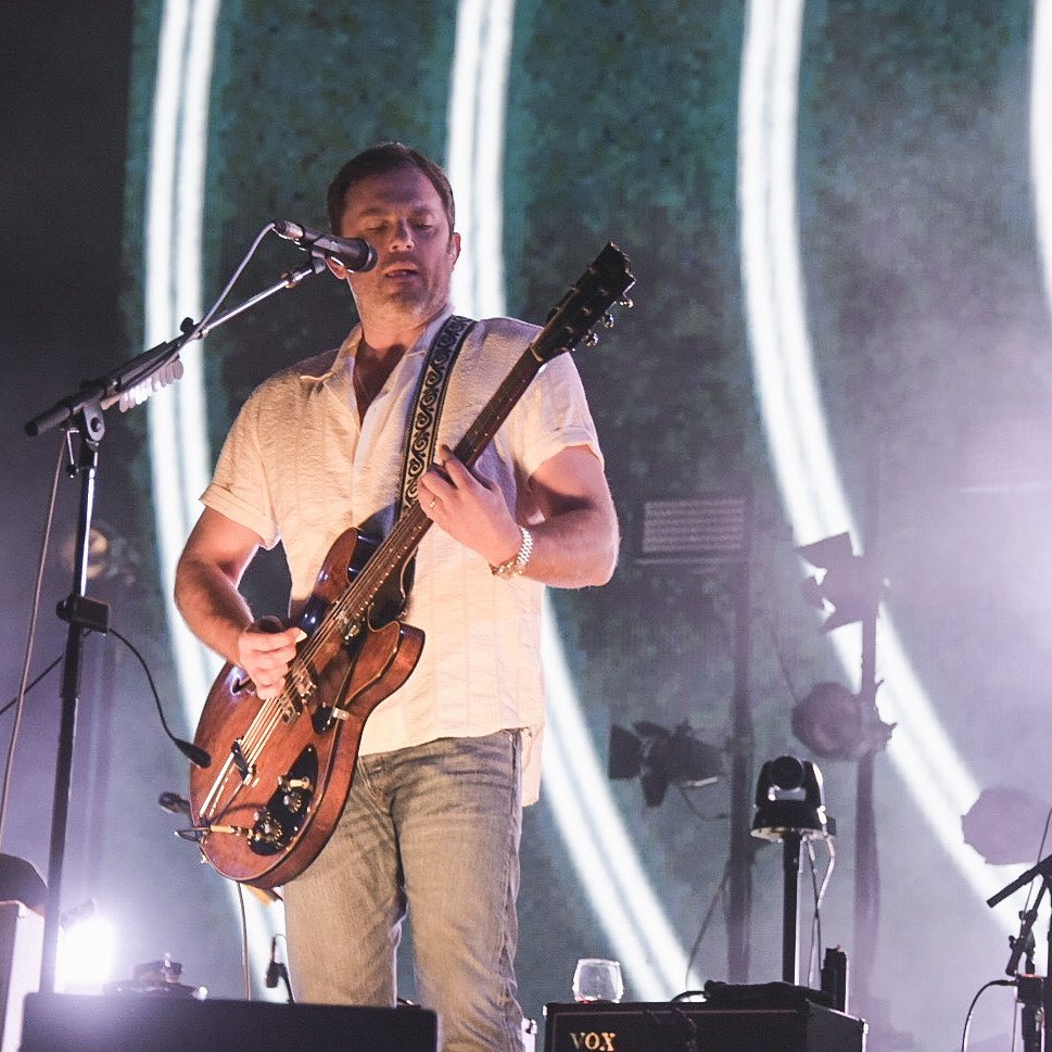 Kings of Leon nos regaló una noche mágica en Corona Capital Guadalajara 2022