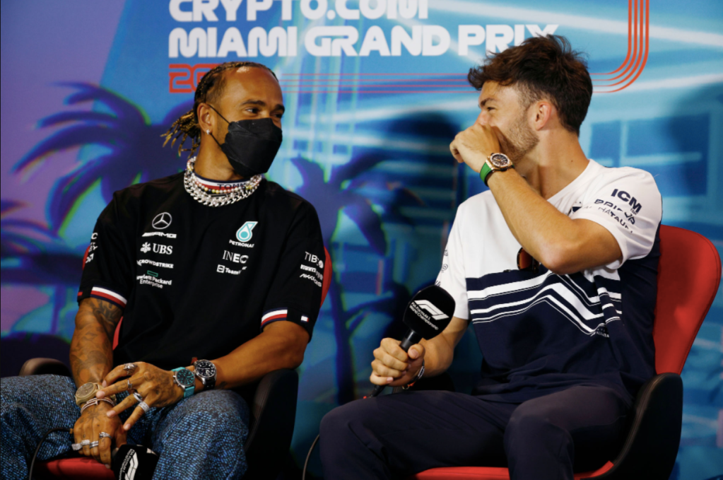 La protesta de Lewis Hamilton en Miami por la prohibición de la joyería en Fórmula 1: "No pude ponerme más"
