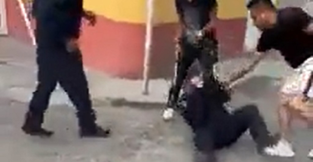 pelea policia ecatepec 1