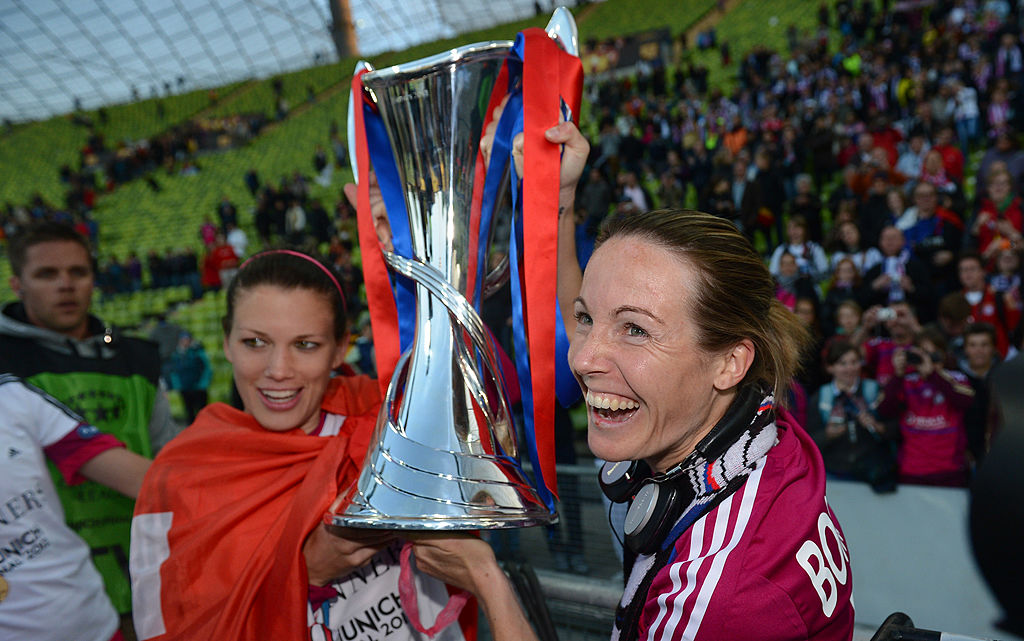 Sonia Bompastor, la directora técnica que regresó al Olympique de Lyon a una final de Champions League
