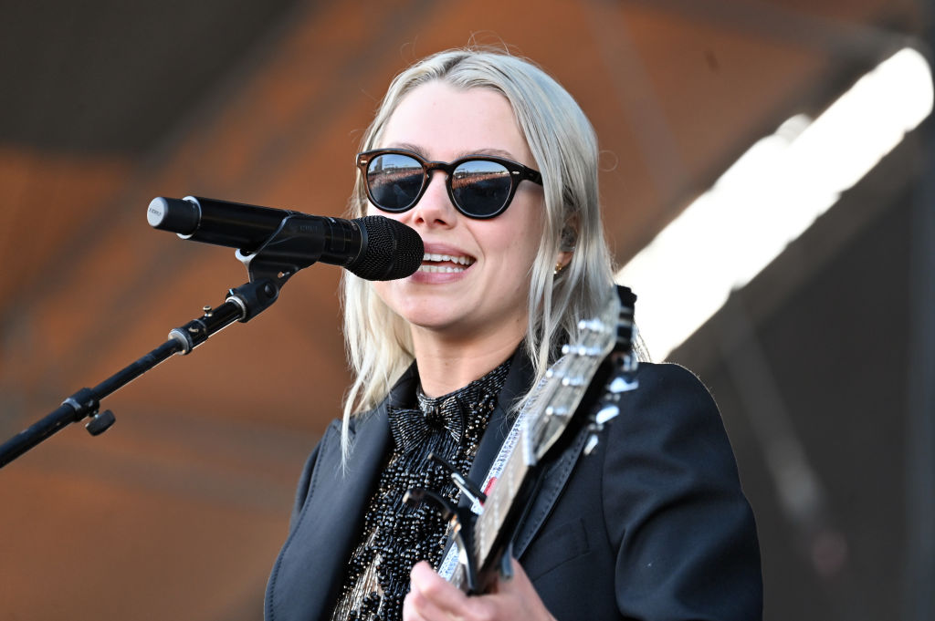 10 cosas que no sabes (y ya deberías) sobre Phoebe Bridgers