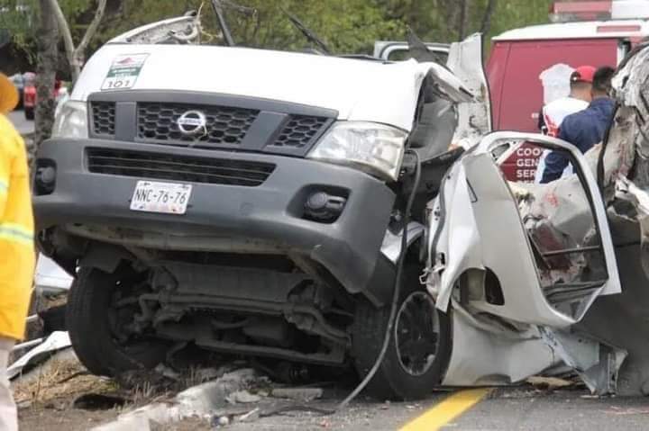 Confirman la muerte de 12 personas en el accidente de la autopista México-Querétaro