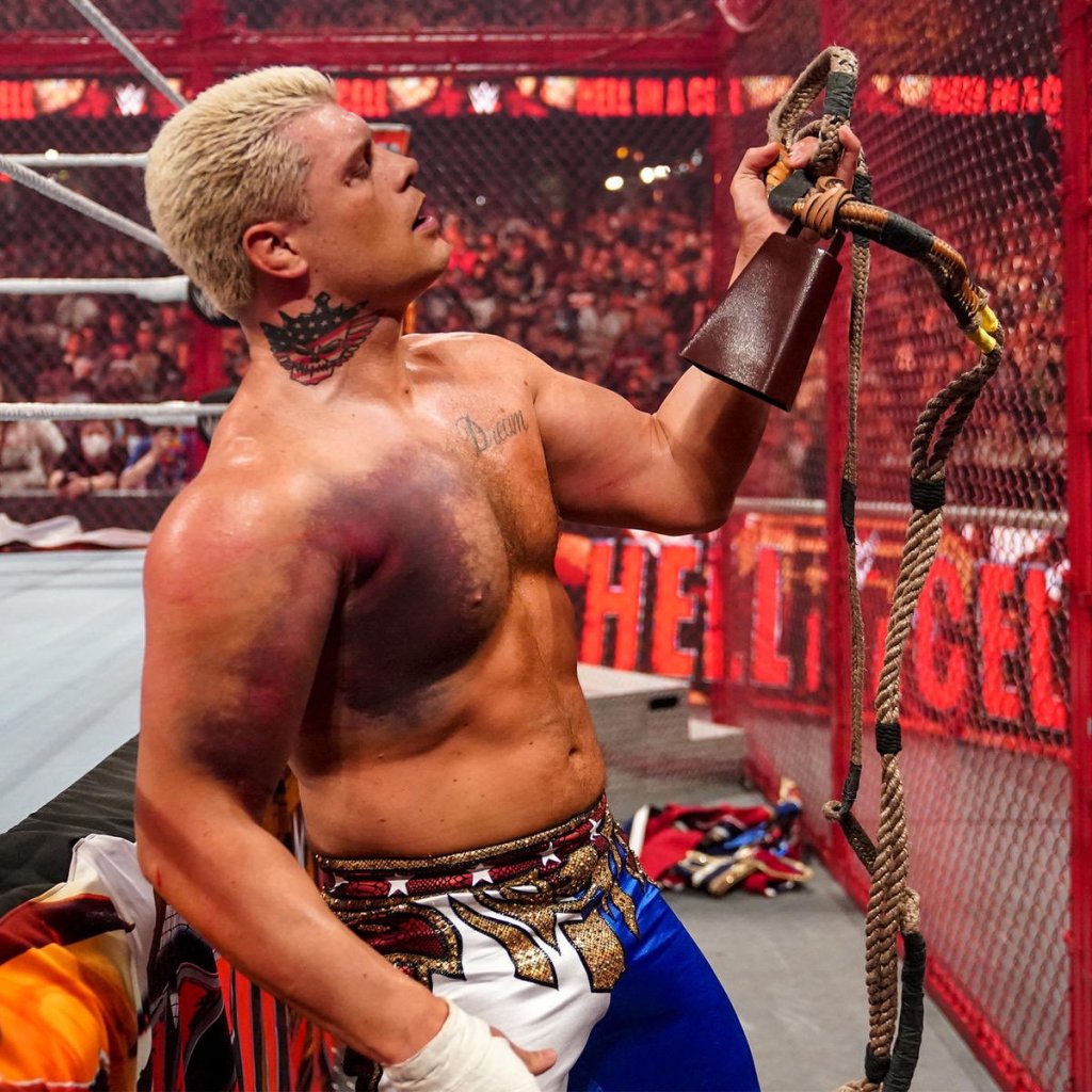 Cody Rhodes en Hell in a Cell