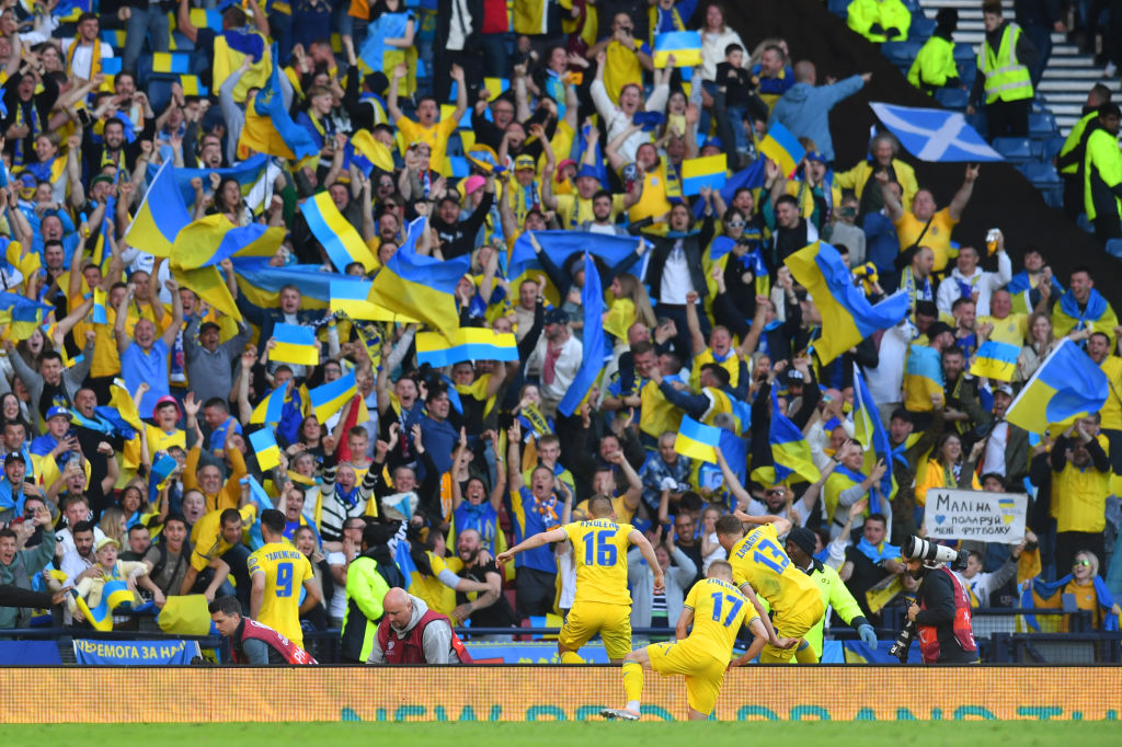 Festejo de gol de Ucrania