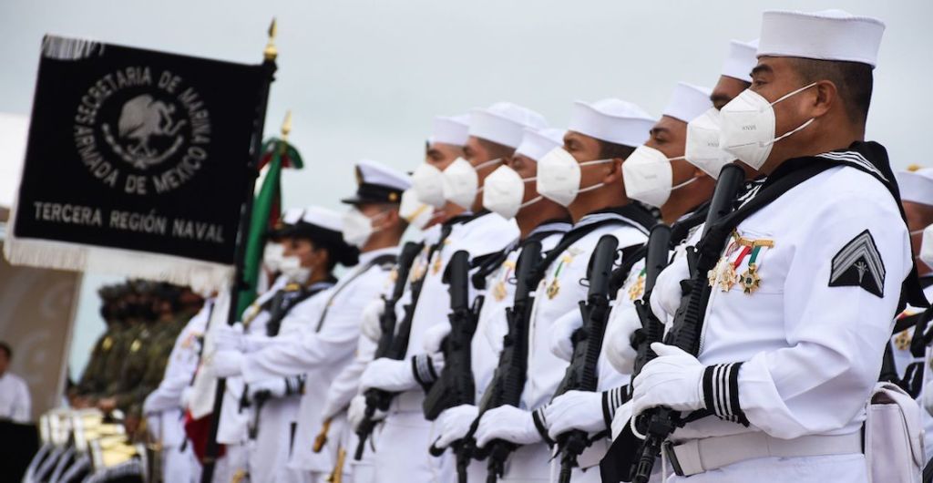 marina-marinos-uniformes-venta-delincuencia