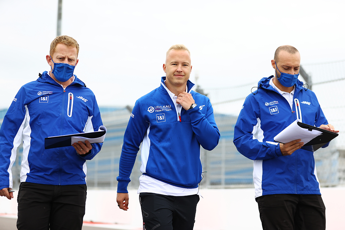 Nikita Mazepin podría demandar a Haas por adeudos en su contrato: "Tenían atrasos que no han pagado"