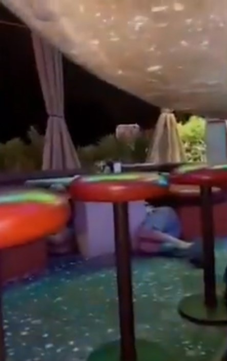 Video muestra cómo se vivió una balacera en bar de Sonora