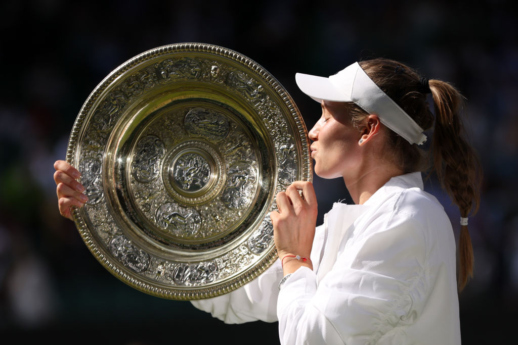 Elena Rybakina: La primera campeona kazaja de Wimbledon, que nació en Rusia