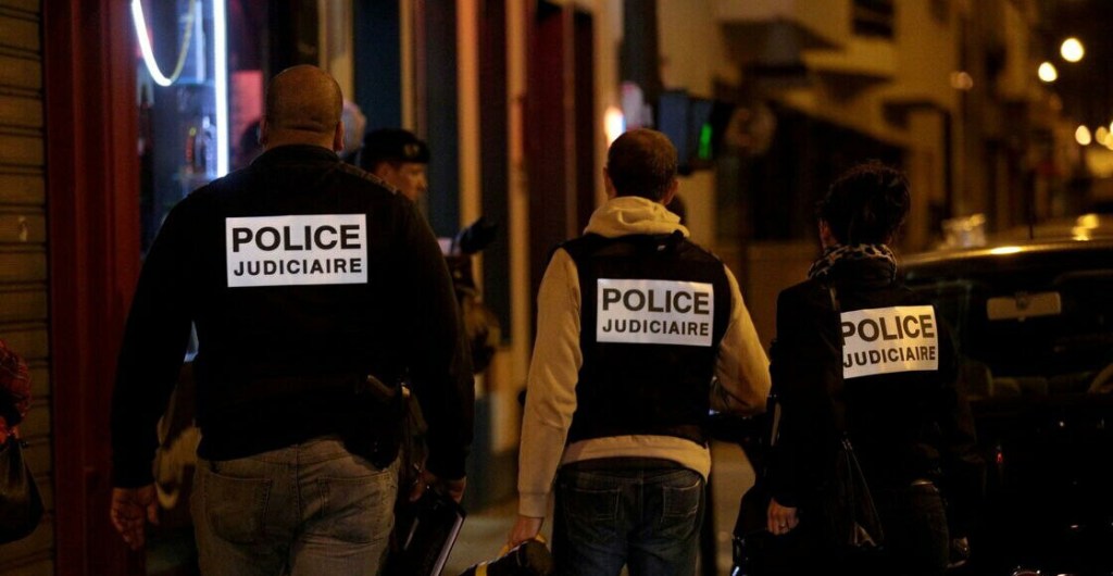 policias-paris-tiroteo-bar