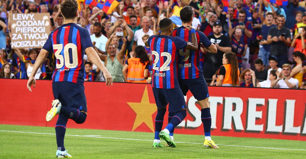 ¡Se estrenó Lewandowski! Barcelona ya golea a Pumas en el Joan Gamper