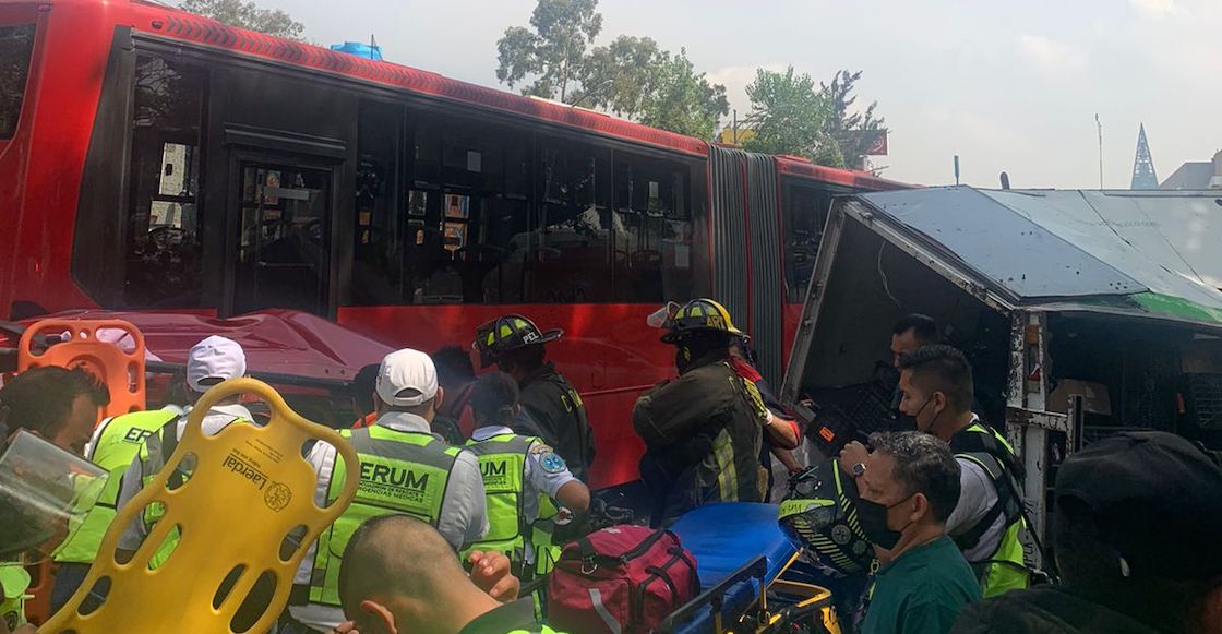 carambola-metrobus-insurgentes-norte