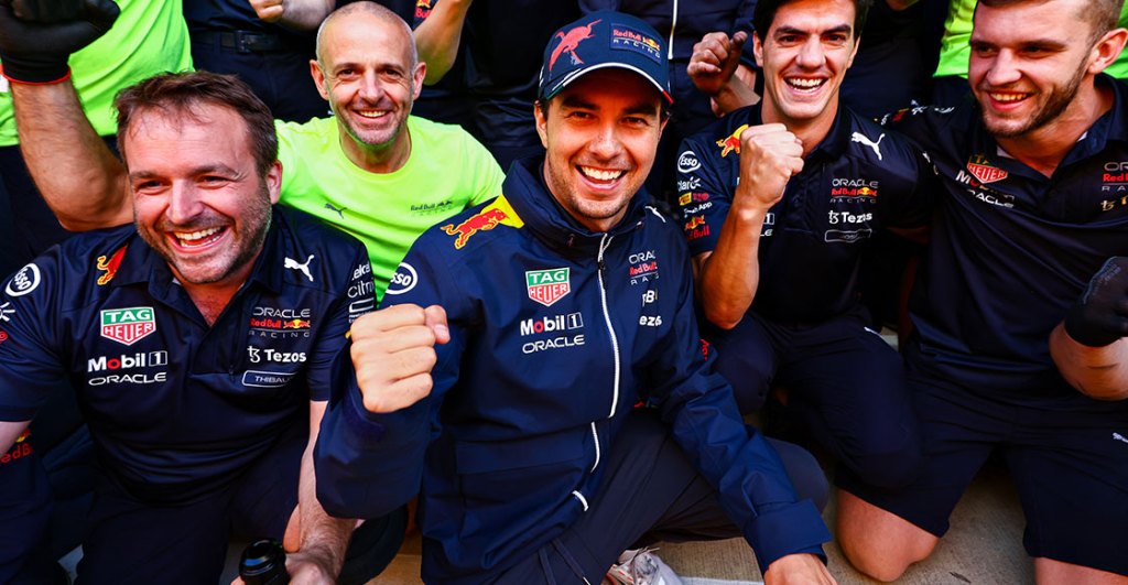 ¡Aaaww! Checo Pérez, orgulloso por formar parte de Red Bull: "Es un equipo único y perfeccionista"