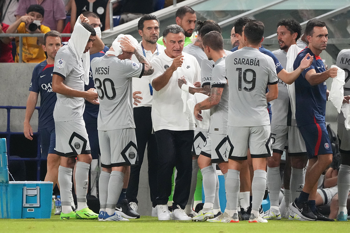 Ni fiestas, ni celulares: Las reglas de Christophe Galtier para renovar al PSG