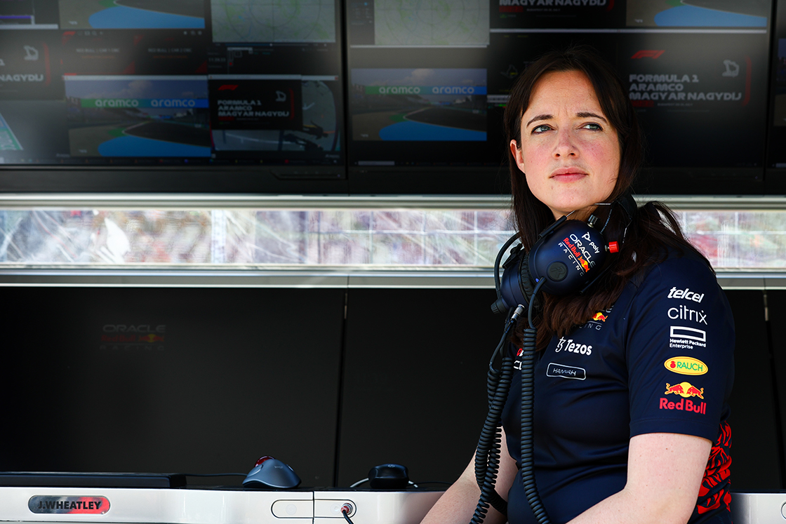 Hannah Schmitz explicó la estrategia de Red Bull en el GP de Hungría: "De las mejores victorias de la temporada"