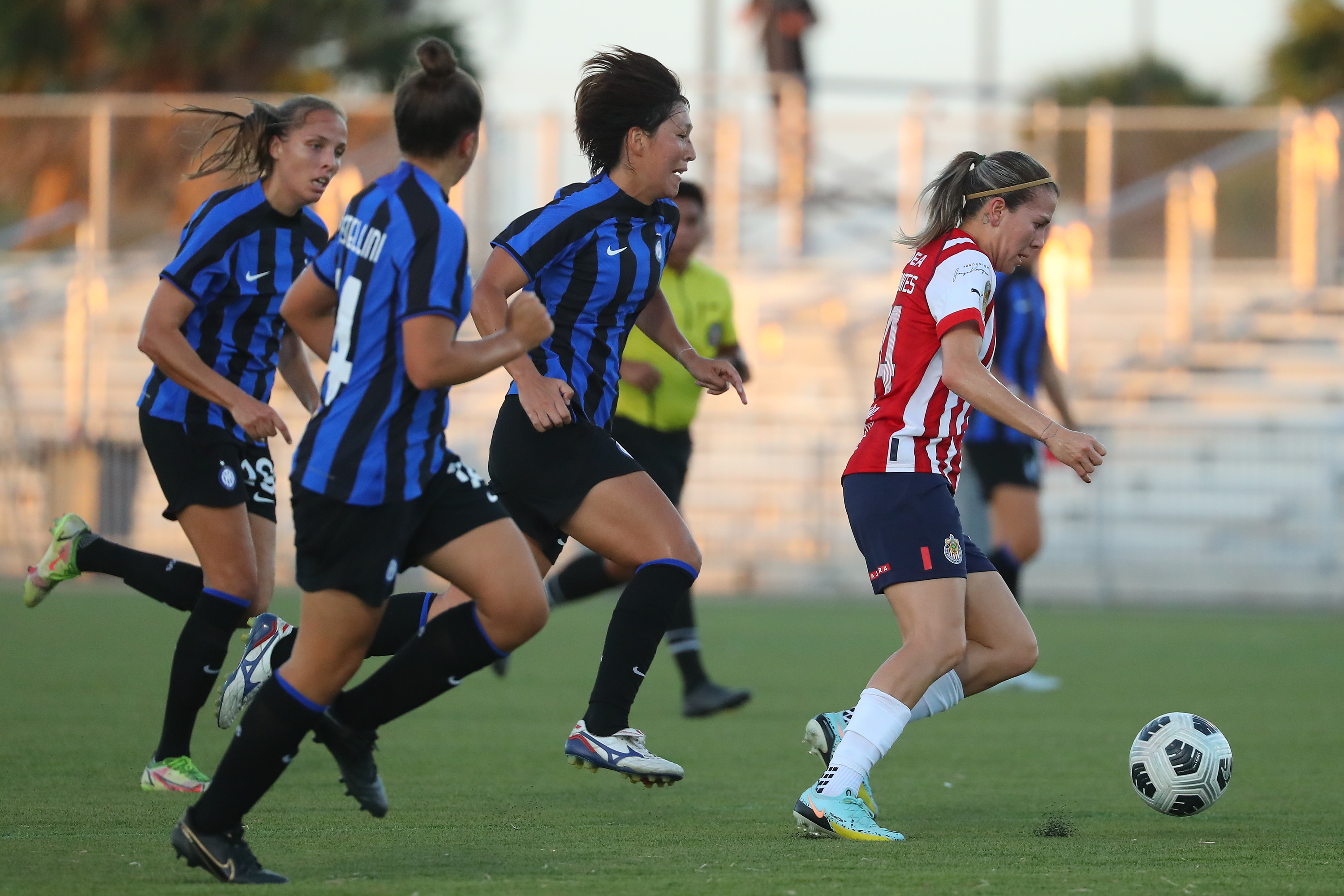 Inter de Milán vs Chivas