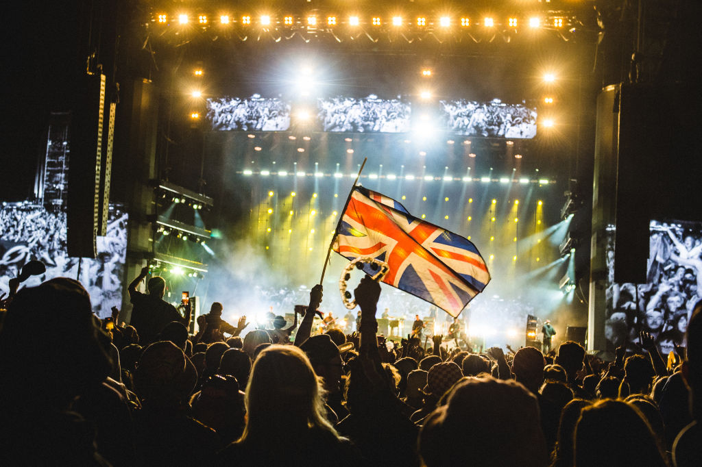 Lo que se sabe sobre el joven de 16 años que murió en el 'Reading Festival' de Inglaterra 