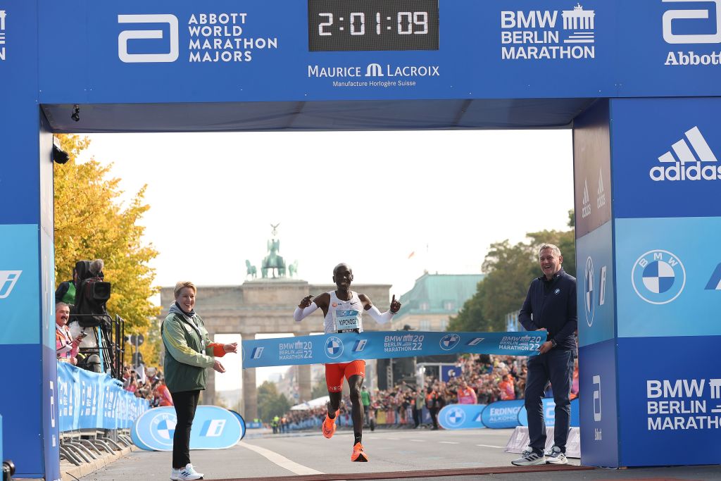 ¿Por qué es importante el nuevo récord mundial de Eliud  Kipchoge en el maratón de Berlín 2022?