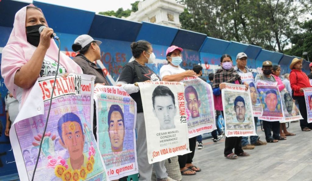 calles-cerradas-marcha-ayotzinapa-cdmx