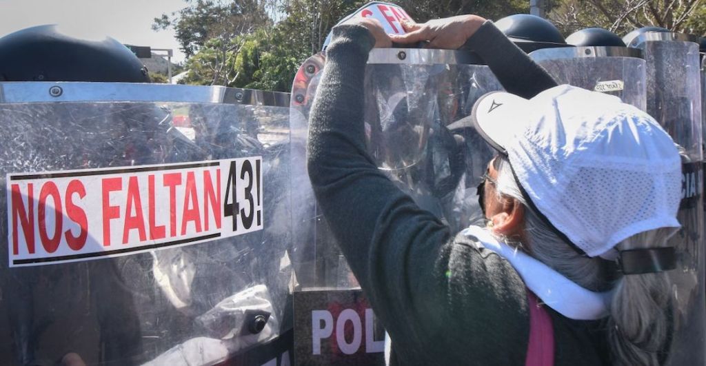 caso-ayotzinapa-43-estudiantes-desaparecidos