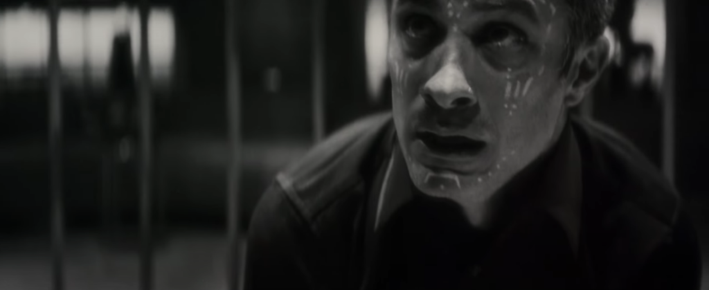 Gael García Bernal como Jack Russell en 'Werewolf by Night' 