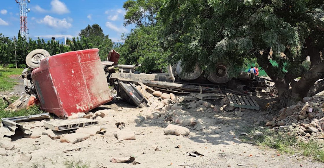 trailer-yecapixtla-morelos-sin-frenos