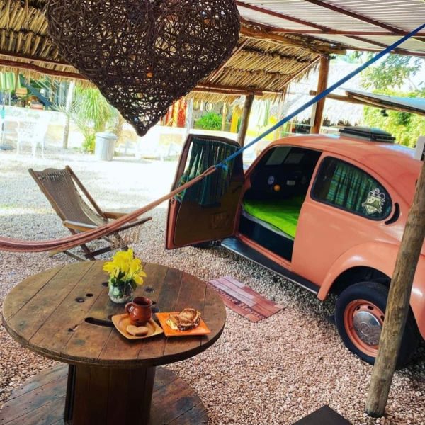 viaje a los airbnb más extraños de México