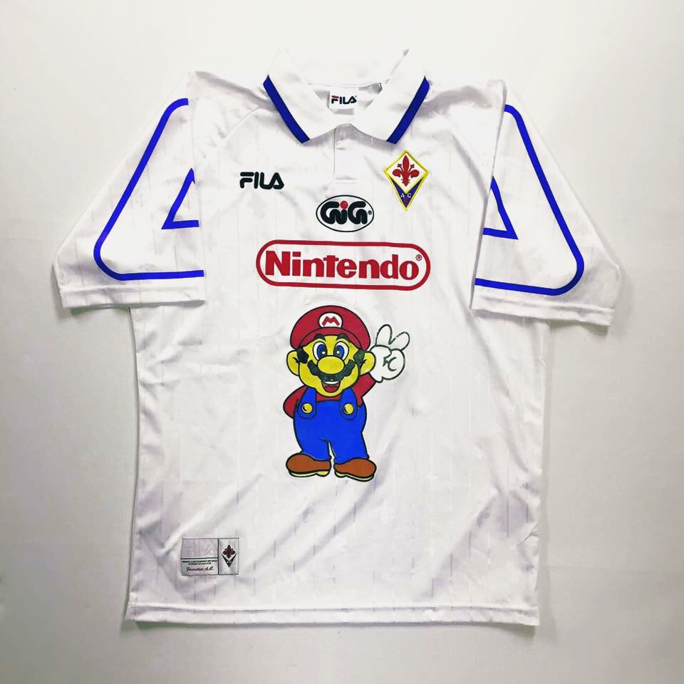 Jersey de la Fiorentina con Nintendo