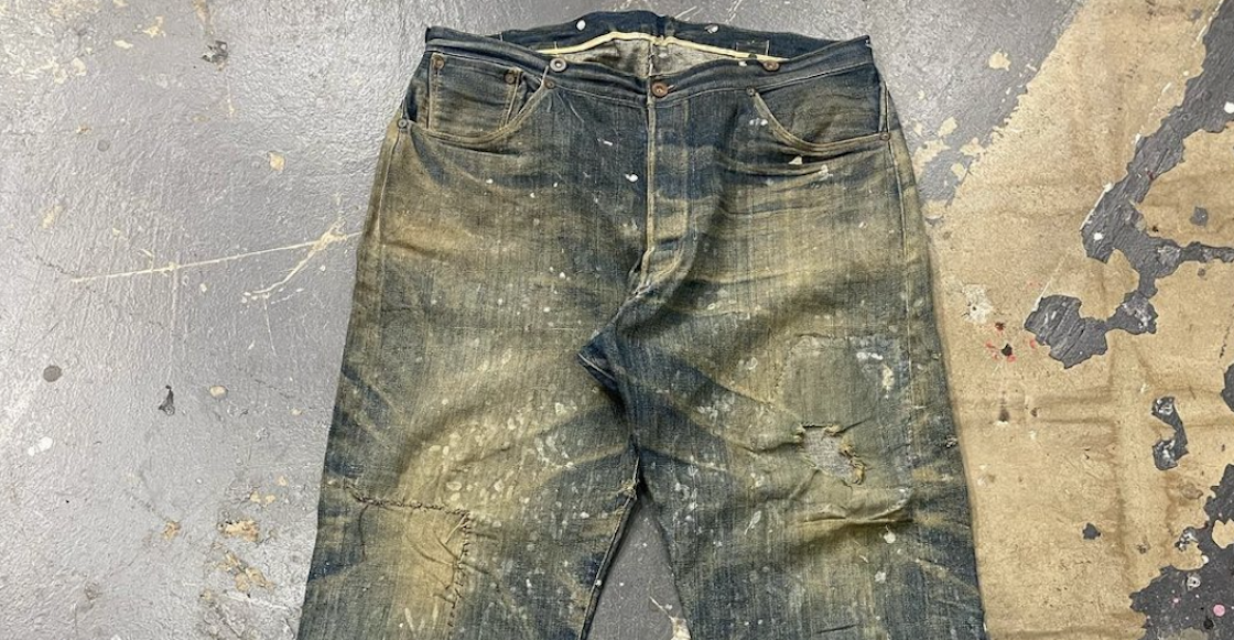 Y uno tirándolos: Subastan unos jeans viejos ¡en 87 mil dólares!