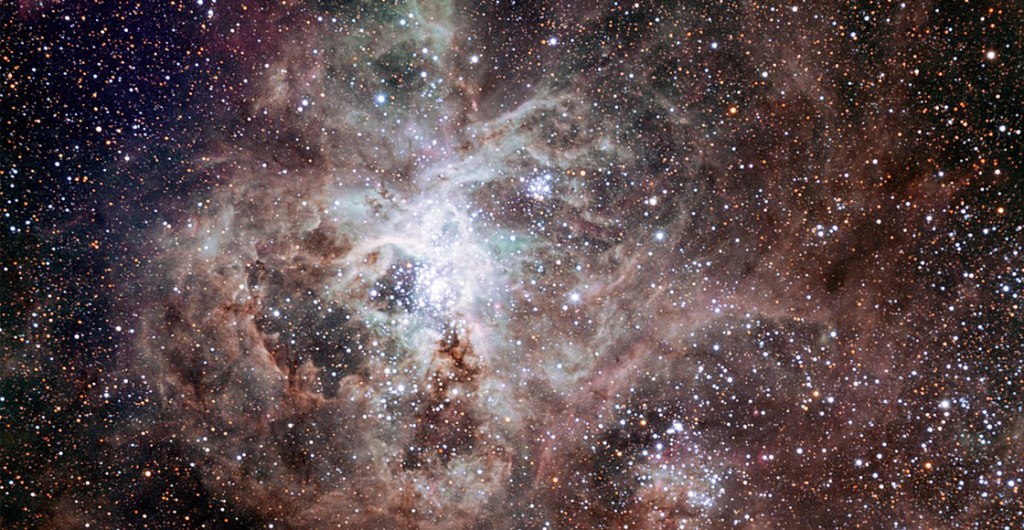 Fotografía de la nebulosa de araña, tomada por la NASA