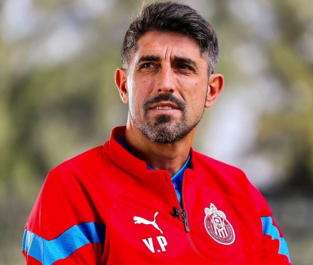 nuevo entrenador de Chivas
