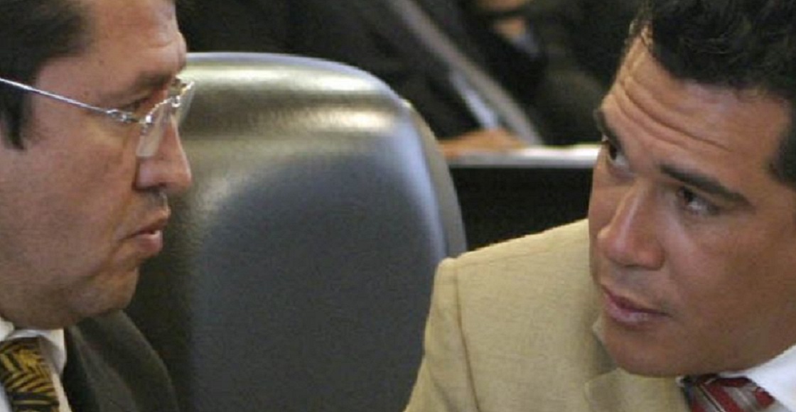MÉXICO, D.F., 12MARZO2008.- El senador Rodolfo Dorador Perez Gavilán, durante la sesión en su sede ubicada en la vieja casona de Xicotencatl.