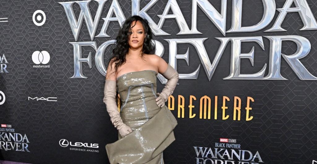 Rihanna está de vuelta luego de seis años con la rola "Lift Me Up" para 'Black Panther: Wakanda Forever'