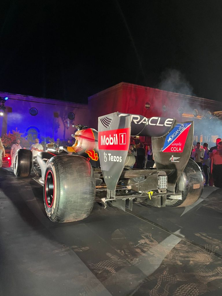 ¡Ruge durísimo! Así suena el RB7, el auto que manejará Checo en el Red Bull Show Run de Guadalajara