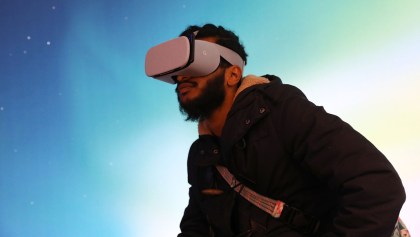 Diseñan un casco de realidad virtual que "te puede matar" si pierdes en un juego