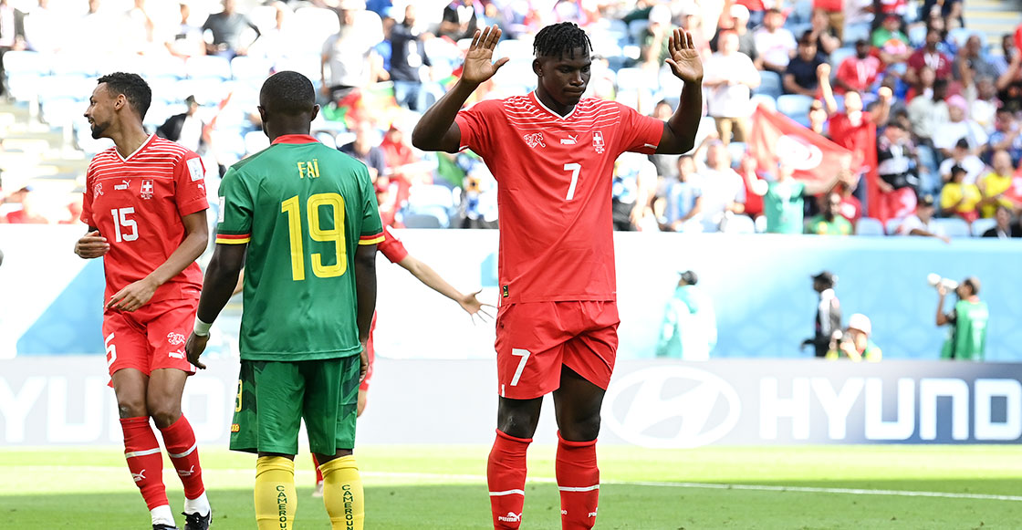 Mientras dormías: El dolor de Embolo tras anotarle a su país de nacimiento en el Suiza vs Camerún