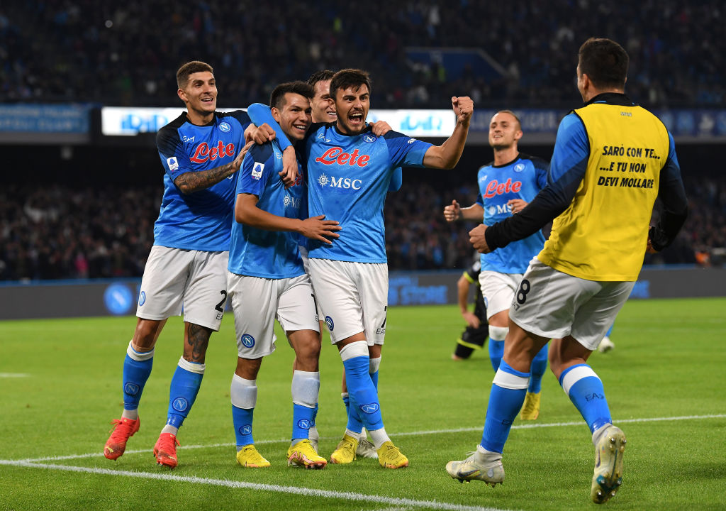 El penal con el que 'Chucky' Lozano rescató el invicto del Napoli en la Serie A