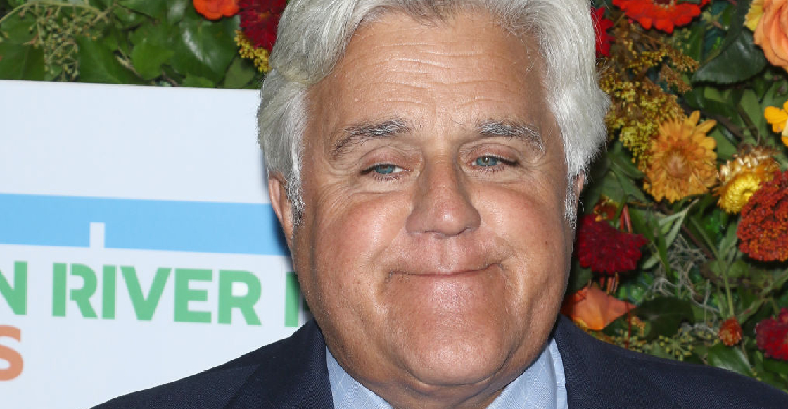 Jay Leno sufrió quemaduras graves tras un incendio; se reporta estable