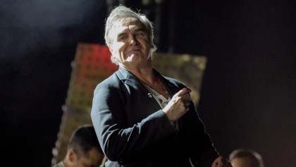 Morrissey regresa luego de tres años con la rola "Rebels Without Applause"