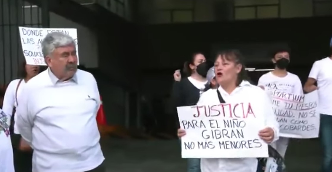 protesta-caso-gibran-sportium