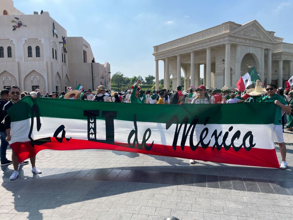 Unión, música y baile: Así vivimos el banderazo de México en Qatar 2022