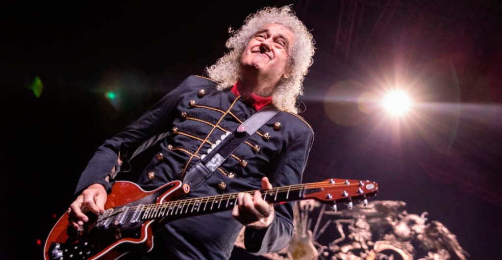 Bryan May, guitarrista de Queen, es nombrado "caballero" por el rey Carlos III