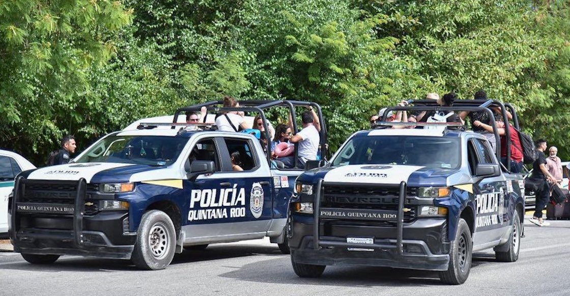 policia-cancun-quintana-roo-taxistas-protestas