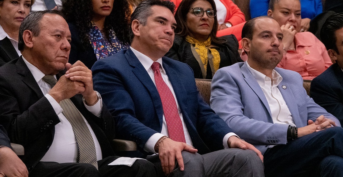 Jesús Zambrano, Alejandro Moreno Cárdenas y Marko Cortés durante la Reunión Plenaria de la alianza Va Por México en la Cámara de Diputados